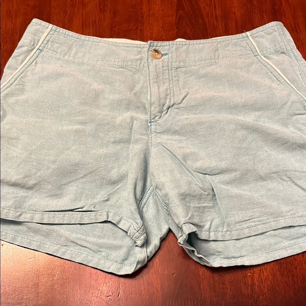 Columbia Light Blue green  Women's Shorts size 12 100% cotton